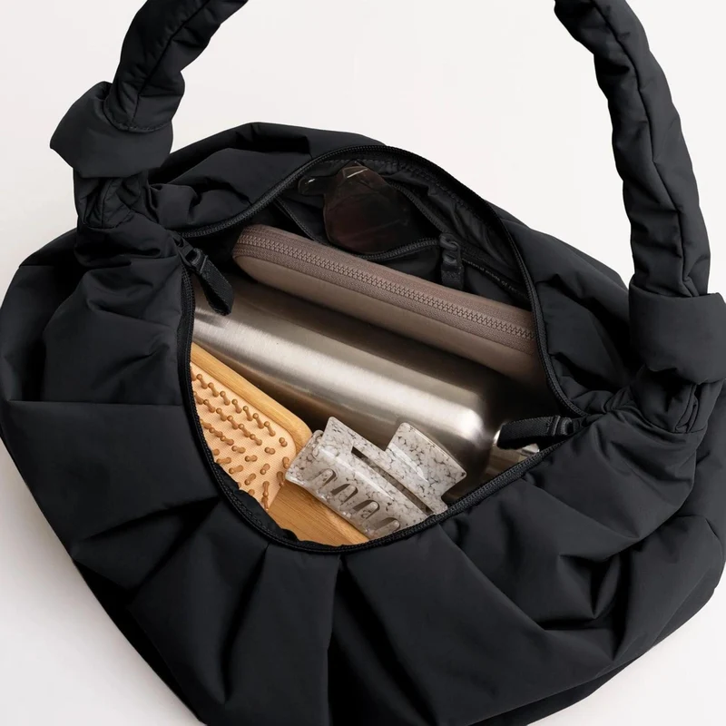 Got Bag PLEAT Moon Bag Large Black