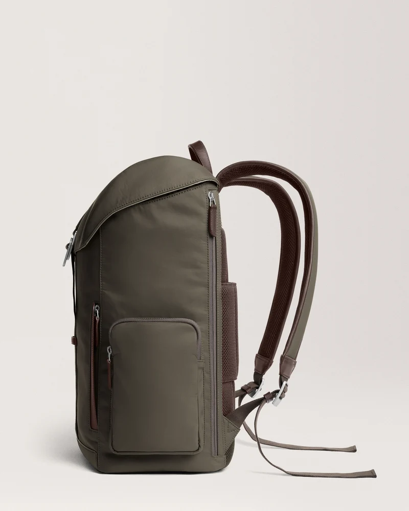 Traverse Backpack