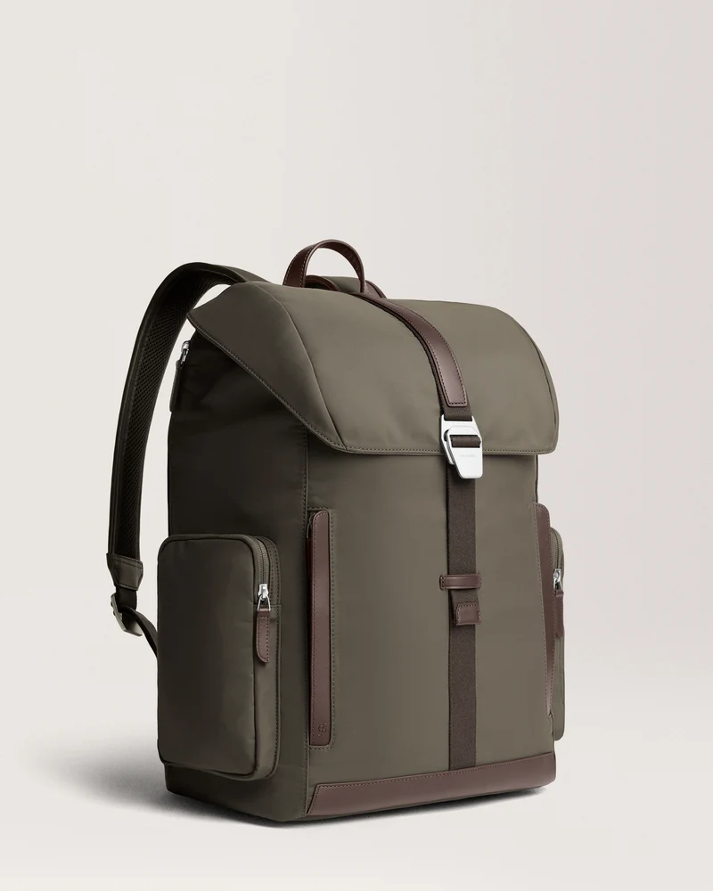Traverse Backpack