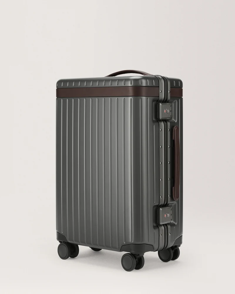 The Carry-on - Discontinued