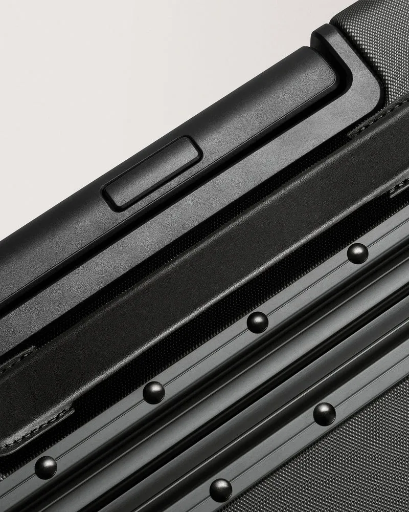 The Carry-on - Discontinued
