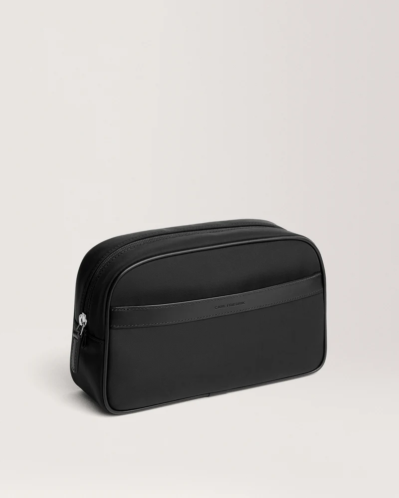 Technical Washbag