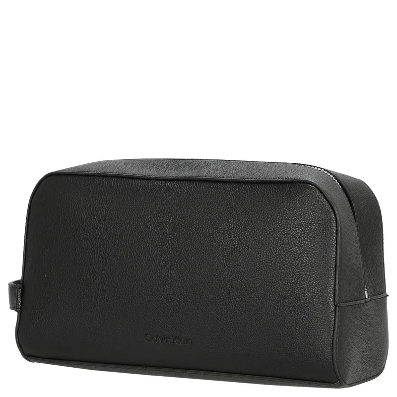 Calvin Klein Micro Pebble Washbag - Kulturbeutel 23.5 cm (schwarz)