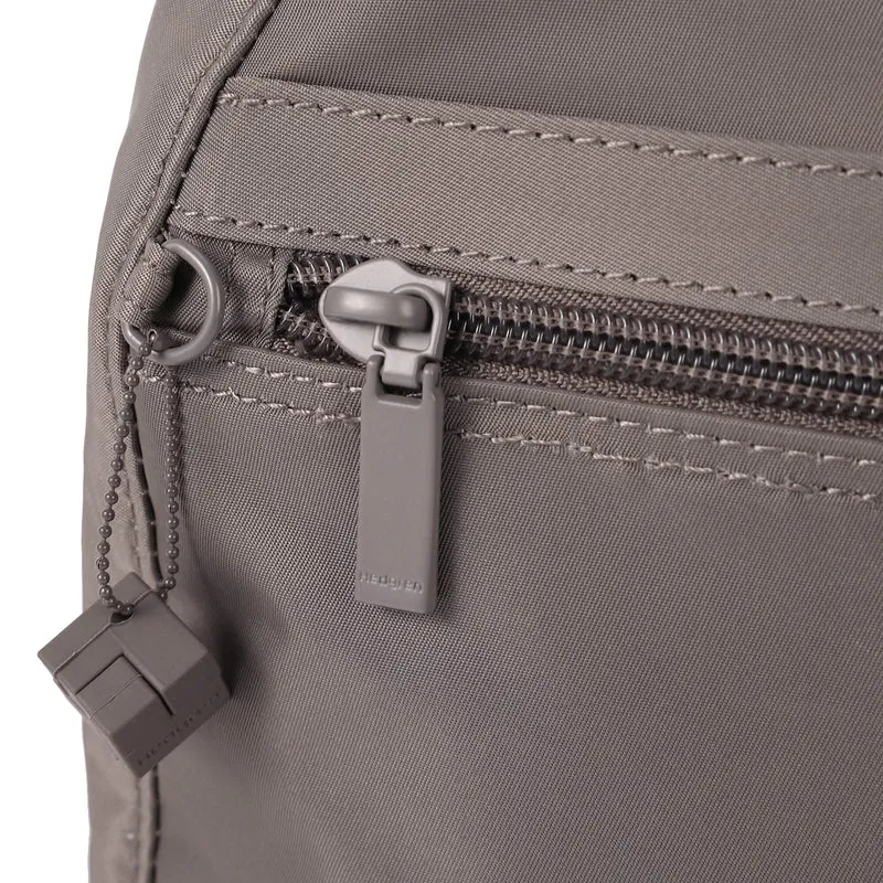 Hedgren Women's Vogue - Rucksack 35 cm RFID (sepia)