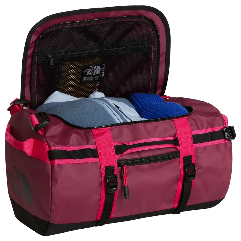 The North Face Base Camp Duffel XS - Reisetasche/Rucksack 45 cm (burgundy crush/tnf black)