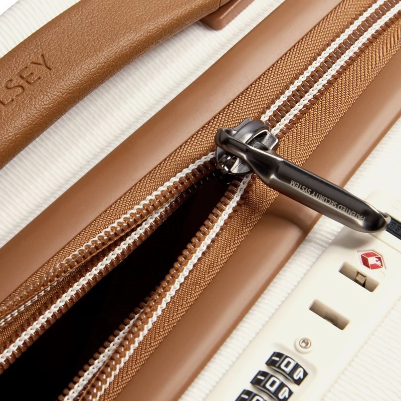 Delsey Paris Chatelet Air 2.0 - 4-Rollen-Trolley 66 cm (angora)