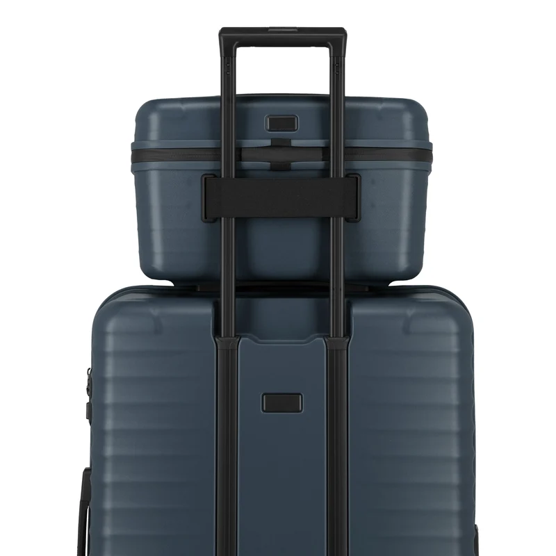TITAN UPGRADE - Beautycase 39 cm (midnight blue)