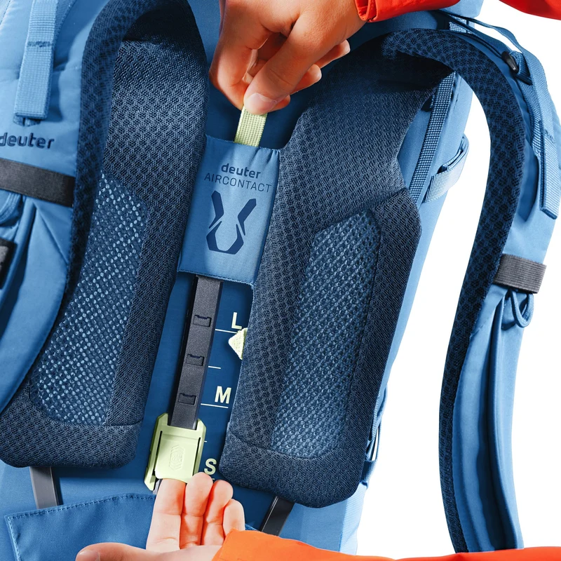 Deuter Aircontact Core 60 + 10 - Trekkingrucksack (baltic-nightblue)