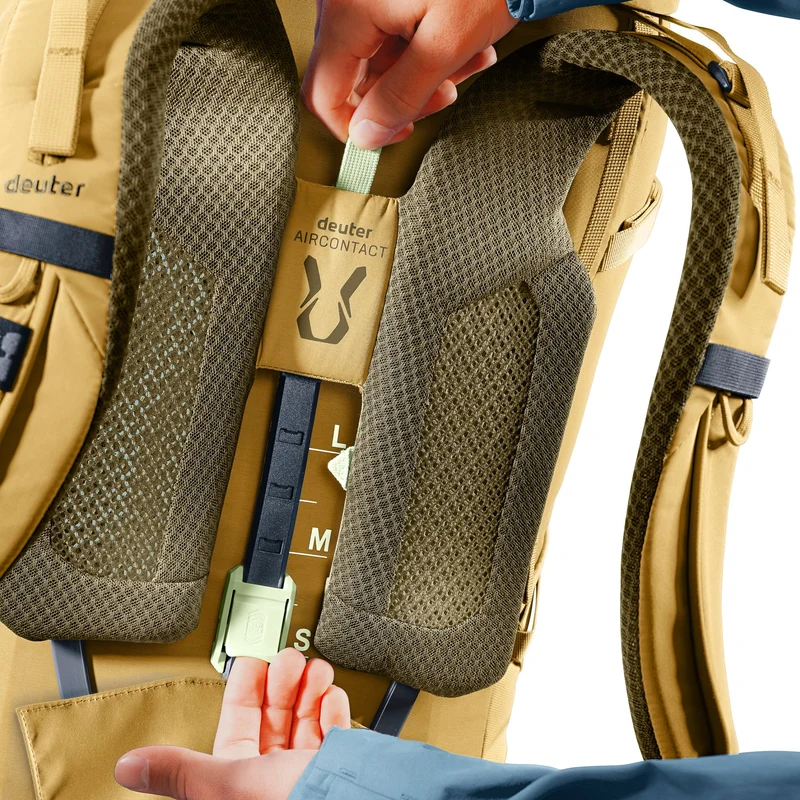Deuter Aircontact Core 50 + 10 - Trekkingrucksack 82 cm (savanna-nori)
