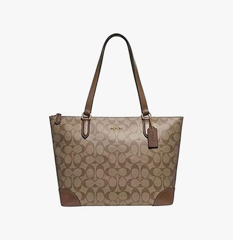 Chic Clutch