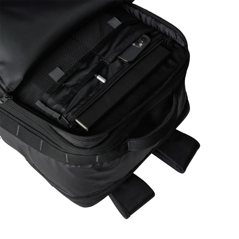 The North Face Base Camp Voyager Travel Pack- Rucksack 16" 49 cm (tnf black/asphalt grey)