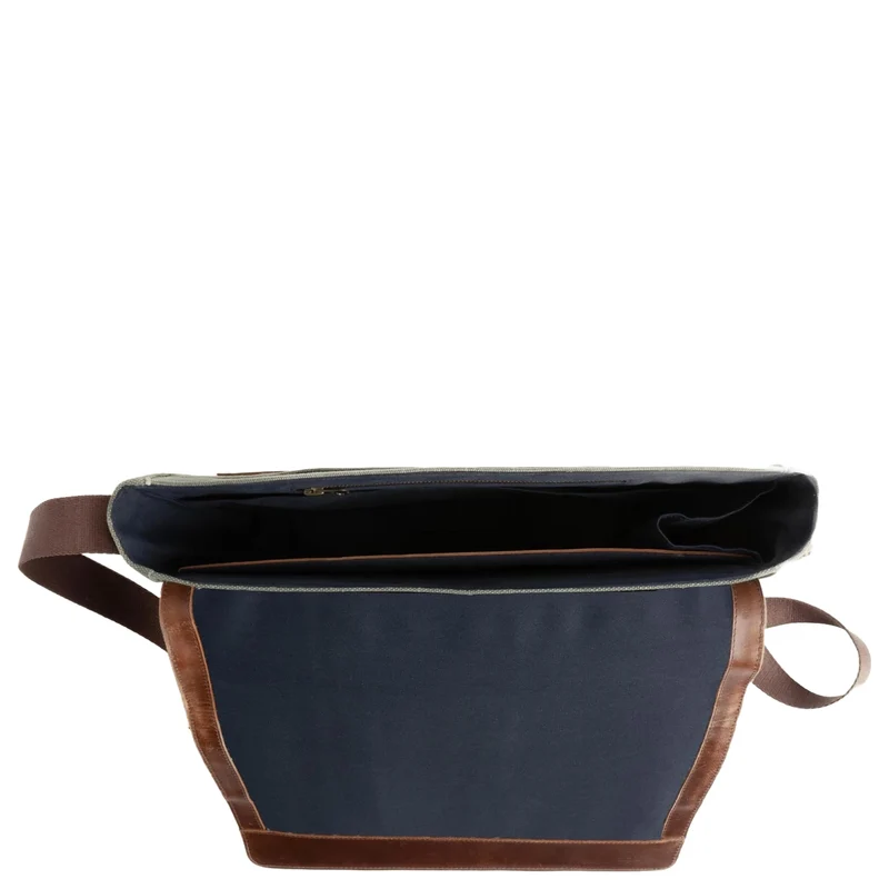 Buckle & Seam Times Canvas- Messenger Bag 15.7" 36 cm (grün)