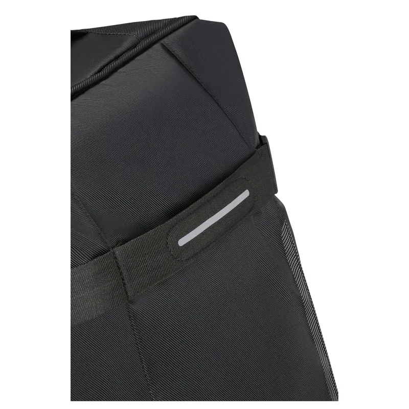 American Tourister Urban Track - Rollenreisetasche M 68 cm (schwarz)