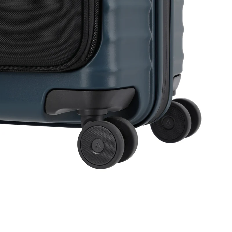 TITAN UPGRADE - 4-Rollen-Kabinentrolley S 55/23 cm mit Vortasche (midnight blue)