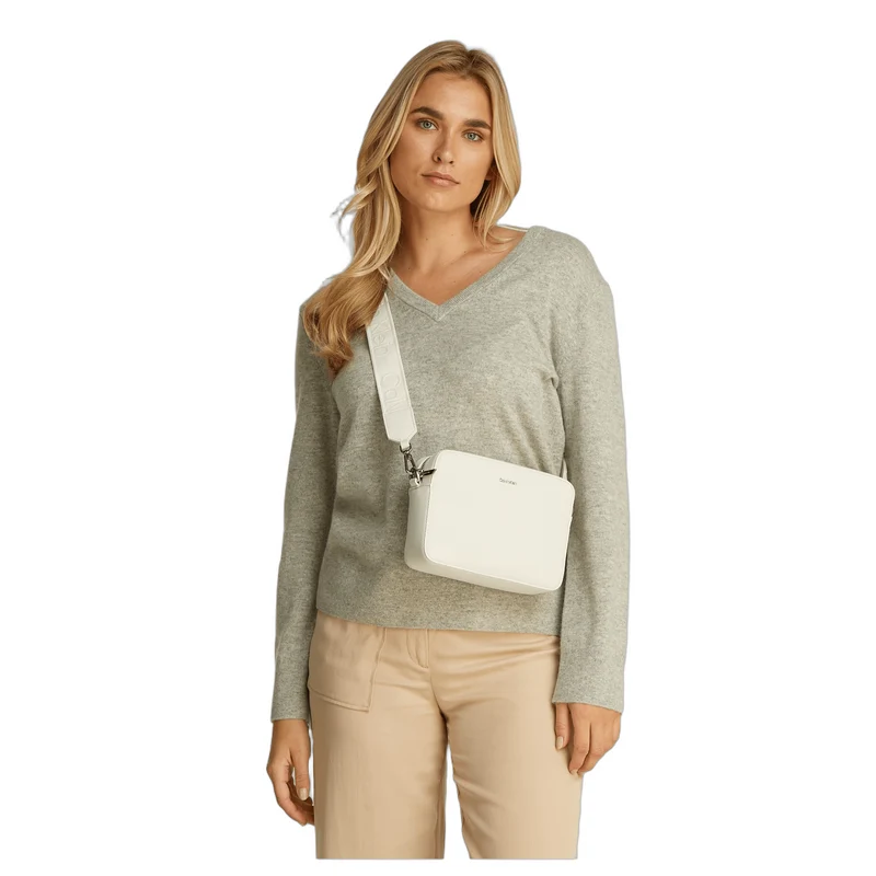 Calvin Klein Must - Umhängetasche S 21 cm (chalk)