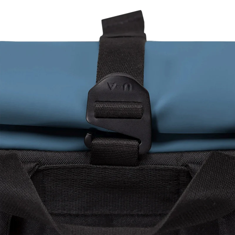 Ucon Acrobatics Vito Medium Lotus Rolltop - Rucksack 15" 49 cm (petrol)