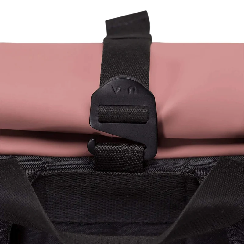 Ucon Acrobatics Vito Mini Lotus Rolltop - Rucksack 15" 40 cm (dark rose)
