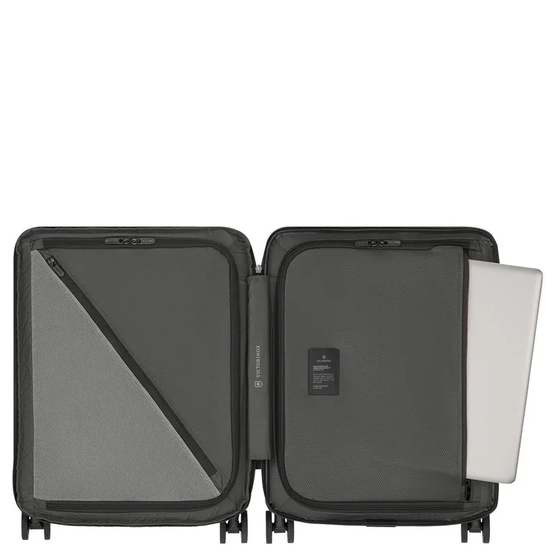 Victorinox Airox Advanced Global Carry On - 4-Rollen-Kabinentrolley 55 cm erw. (storm)