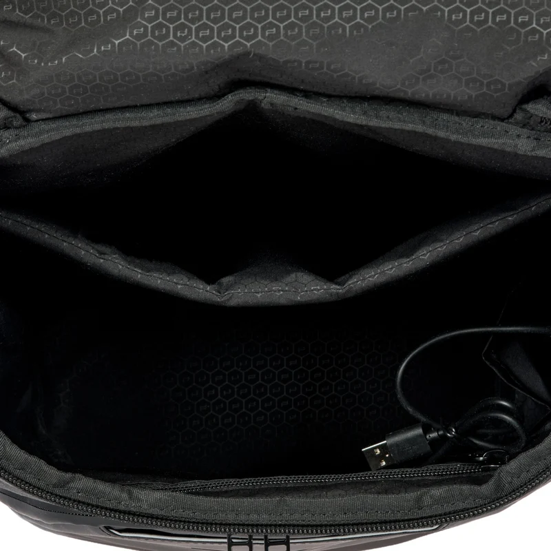 Porsche Design Urban Eco - Rucksack M1 15'' 42 cm (black)