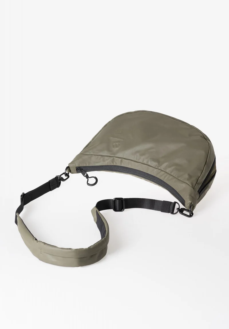 Aunts & Uncles Yoshii RE Halfmoon Bag fallen rock