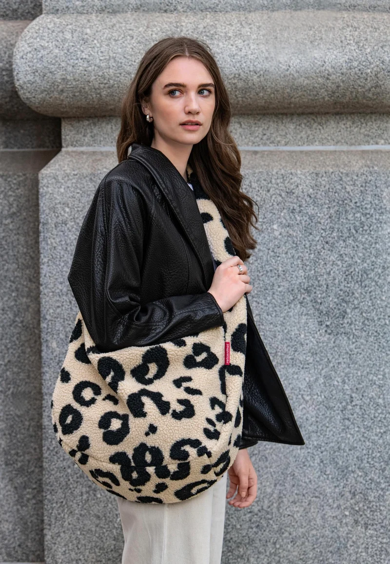 Moonbag Teddy Leo Cream - Hobo Bag