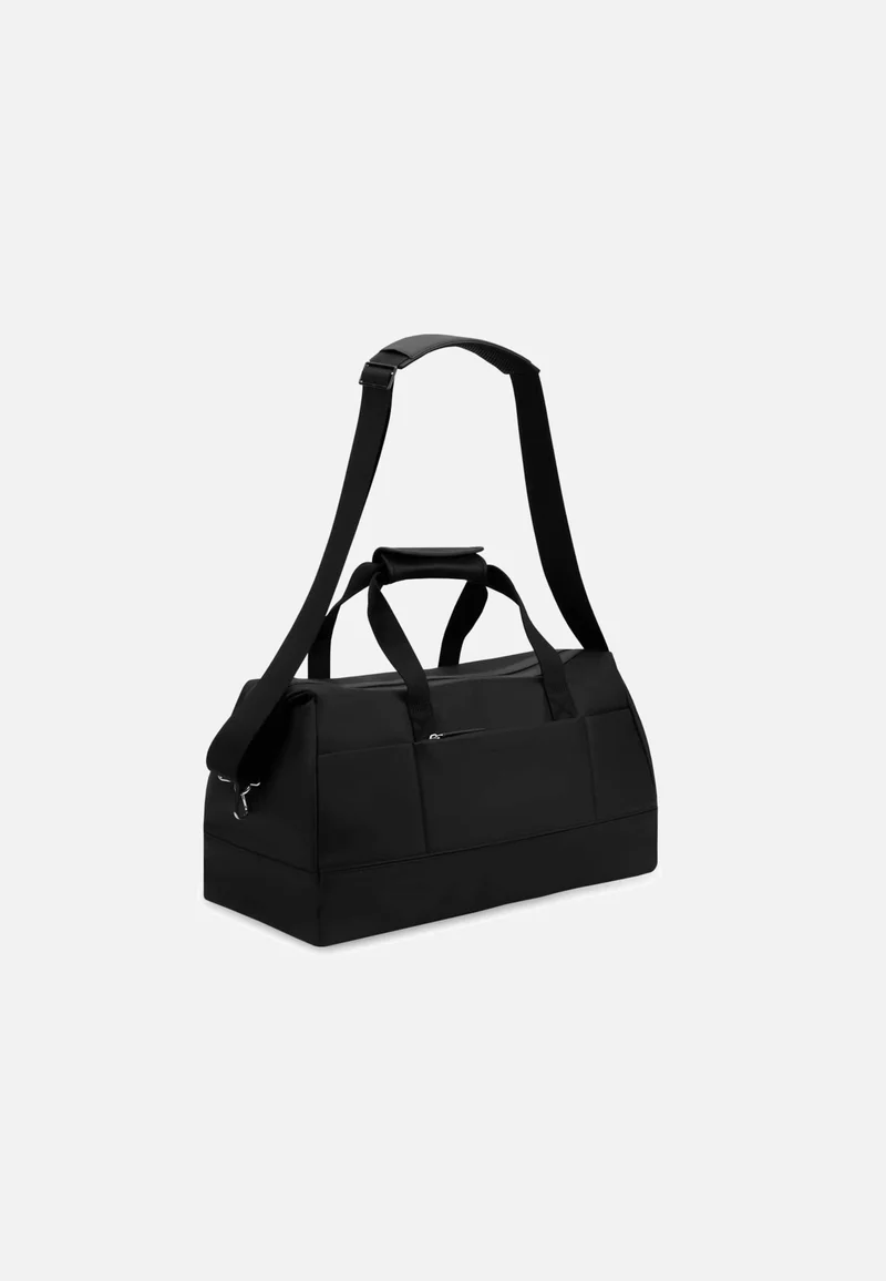 Storen All Black - Weekender
