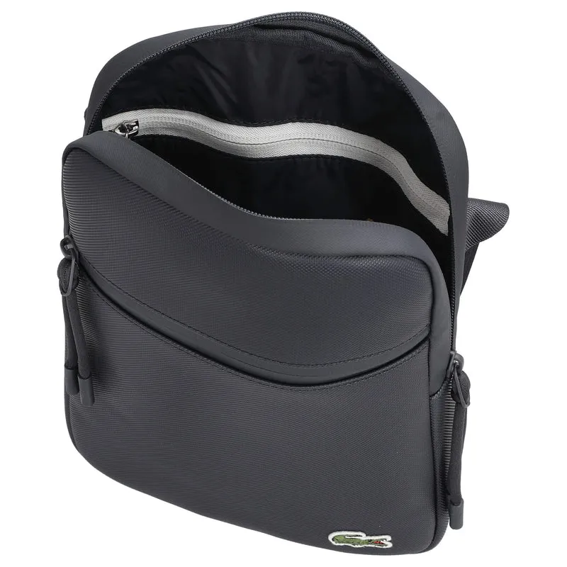 Lacoste LCST - Umhängetasche M 25.5 cm (eclipse)