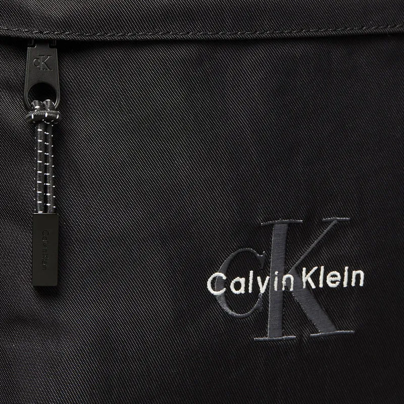 Calvin Klein Monogram - Umhängetasche (black)