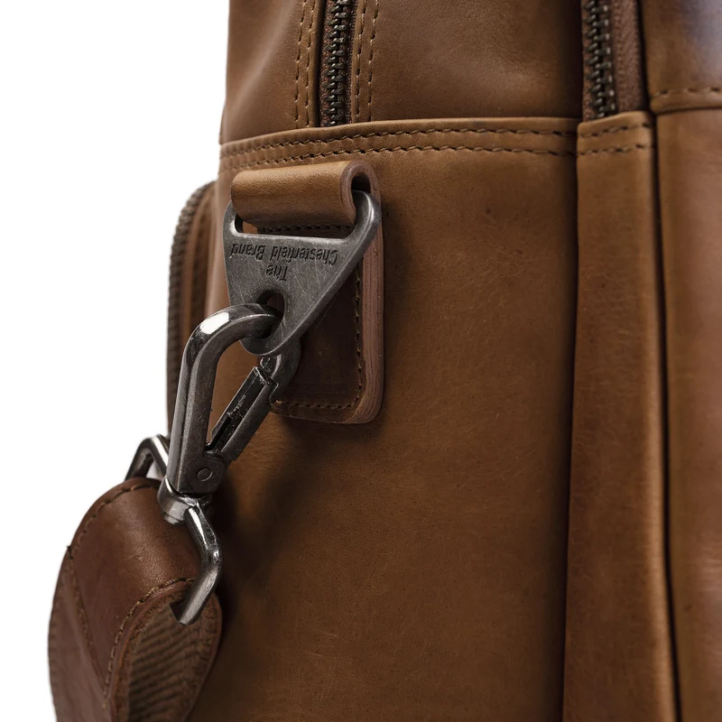 The Chesterfield Brand Misha - Aktentasche 17" Leder 43 cm (brown)