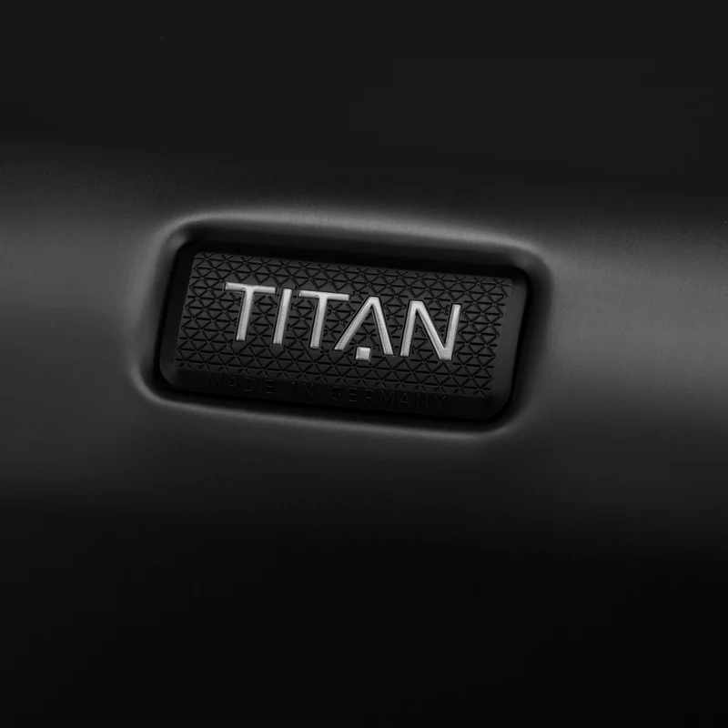 TITAN ETERNITY - 4-Rollen-Trolley 75 cm (black)