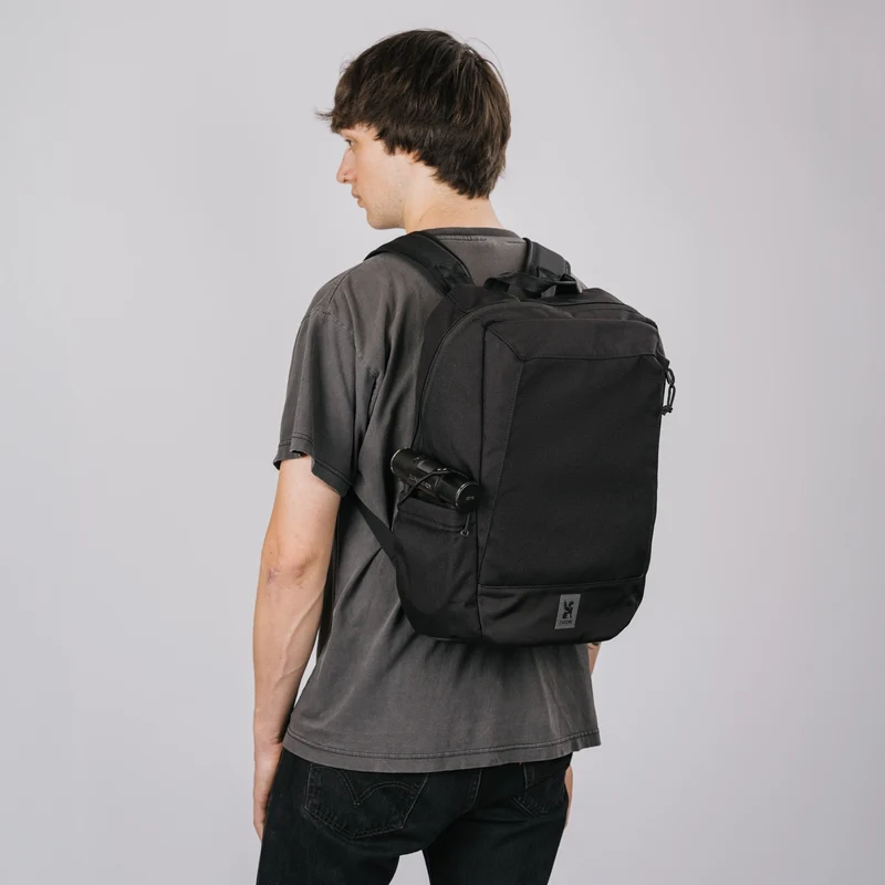 Chrome Recruit 22L - Rucksack 16" 46 cm (black)