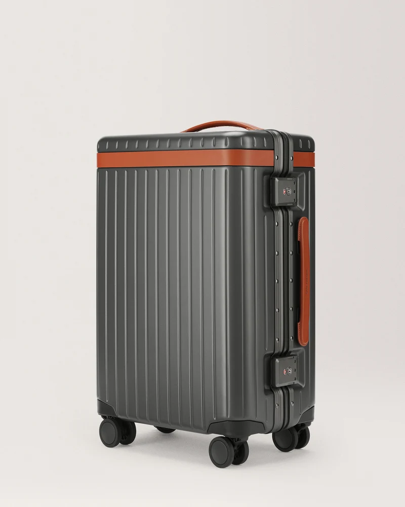 The Carry-on - Return