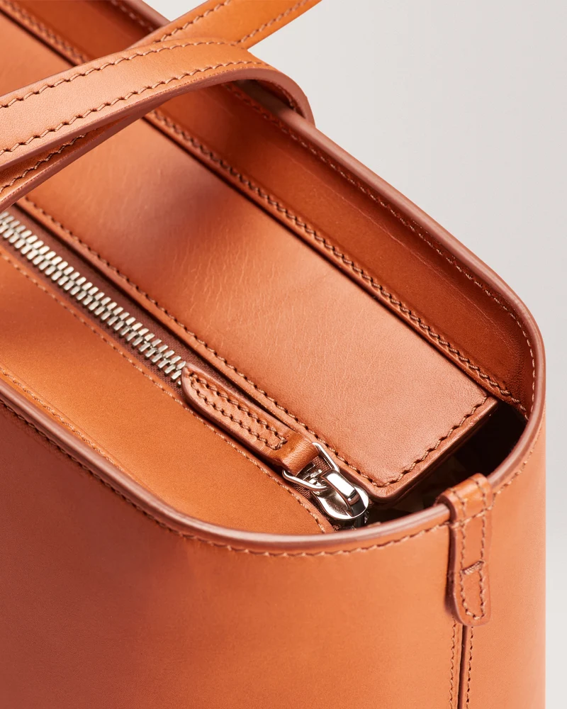 Ashby Tote