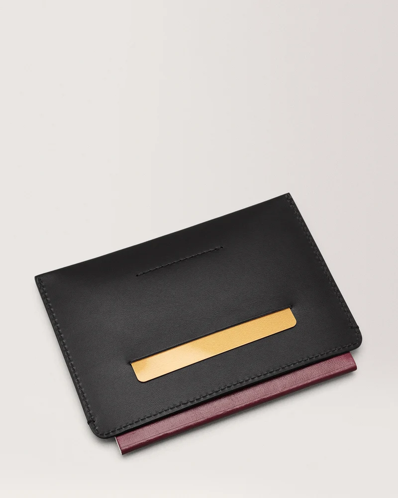Easton Passport Sleeve