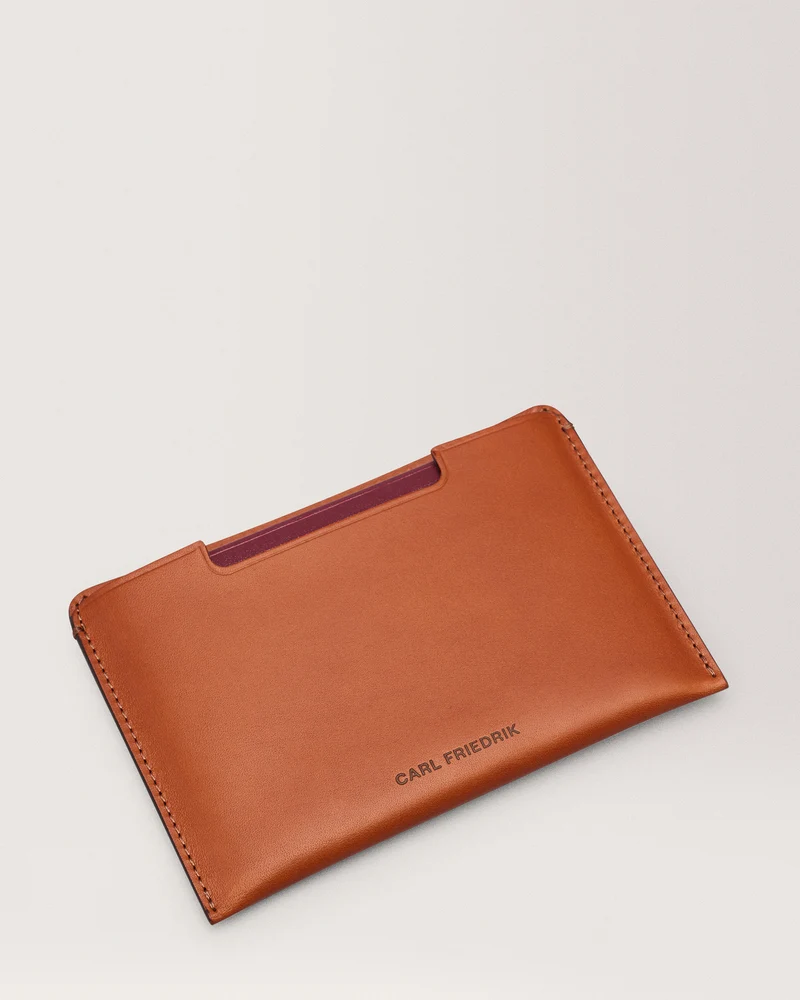 Easton Passport Sleeve