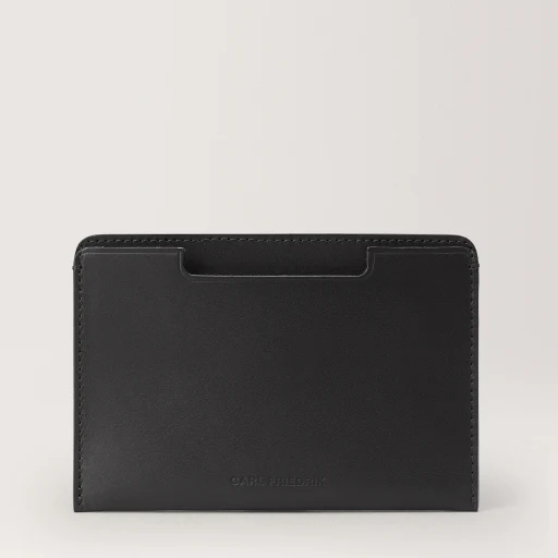 Easton Passport Sleeve