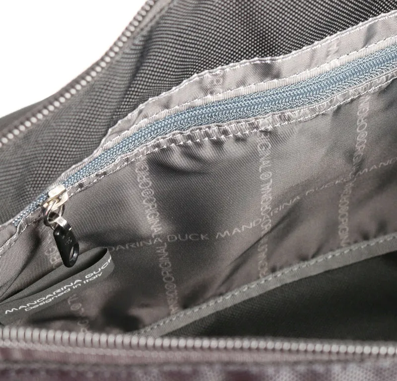 Mandarina Duck MD 20 Umhängetasche 28 cm (black)