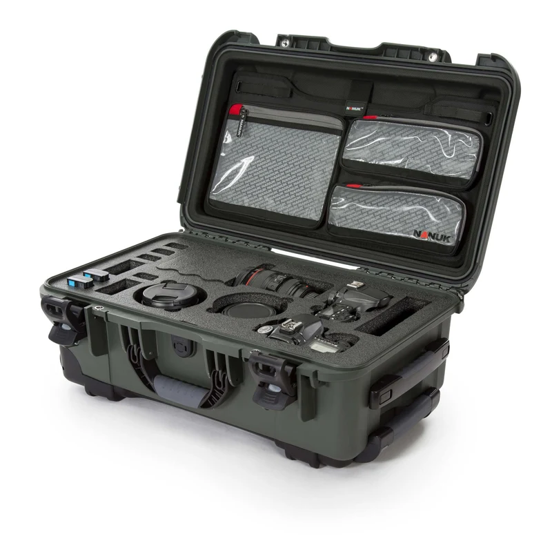 NANUK 935 DSLR Camera Case