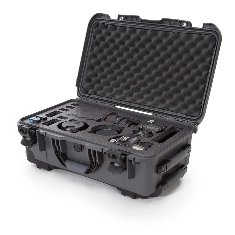 NANUK 935 DSLR Camera Case