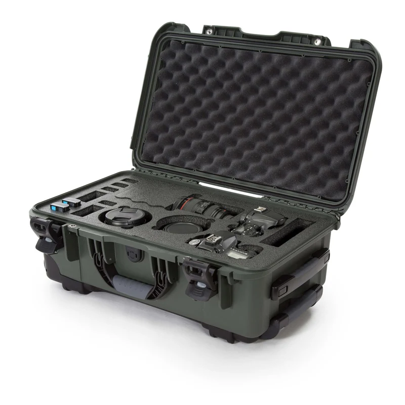 NANUK 935 DSLR Camera Case