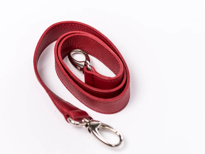 Loris No. 16 (rot) Swiss Made