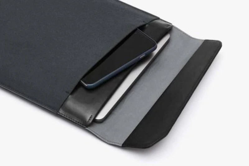AUSLAUFMODELL Bellroy LAPTOP SLEEVE EXTRA 15 INCH (DUNKELGRAU) für Macbook Pro Retina schwarz