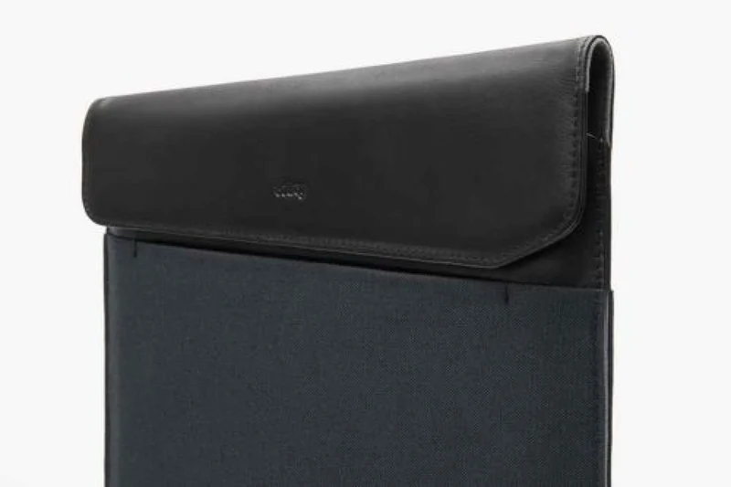 AUSLAUFMODELL Bellroy LAPTOP SLEEVE EXTRA 15 INCH (DUNKELGRAU) für Macbook Pro Retina schwarz