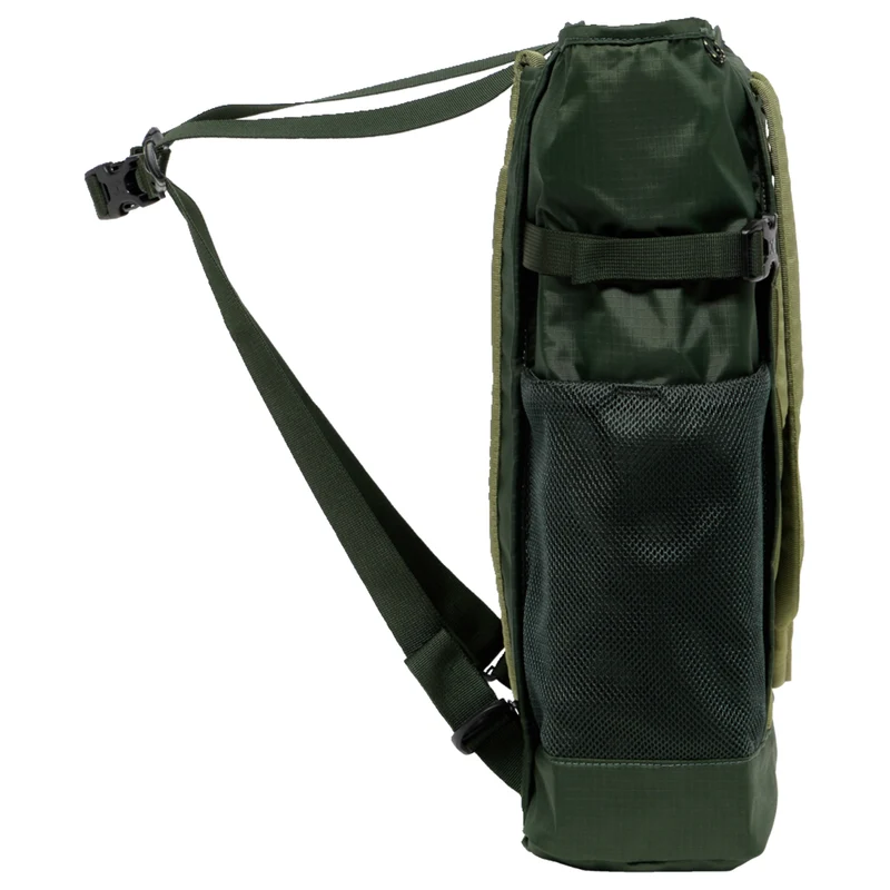 Haglöfs Tight Tote 25 - Umhängetasche/Rucksack 40 cm (seaweed green/true black)