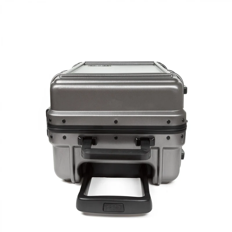 Eastpak selection Resist'r Case - 4-Rollen-Kabinentrolley S 55 cm (brushed metal)