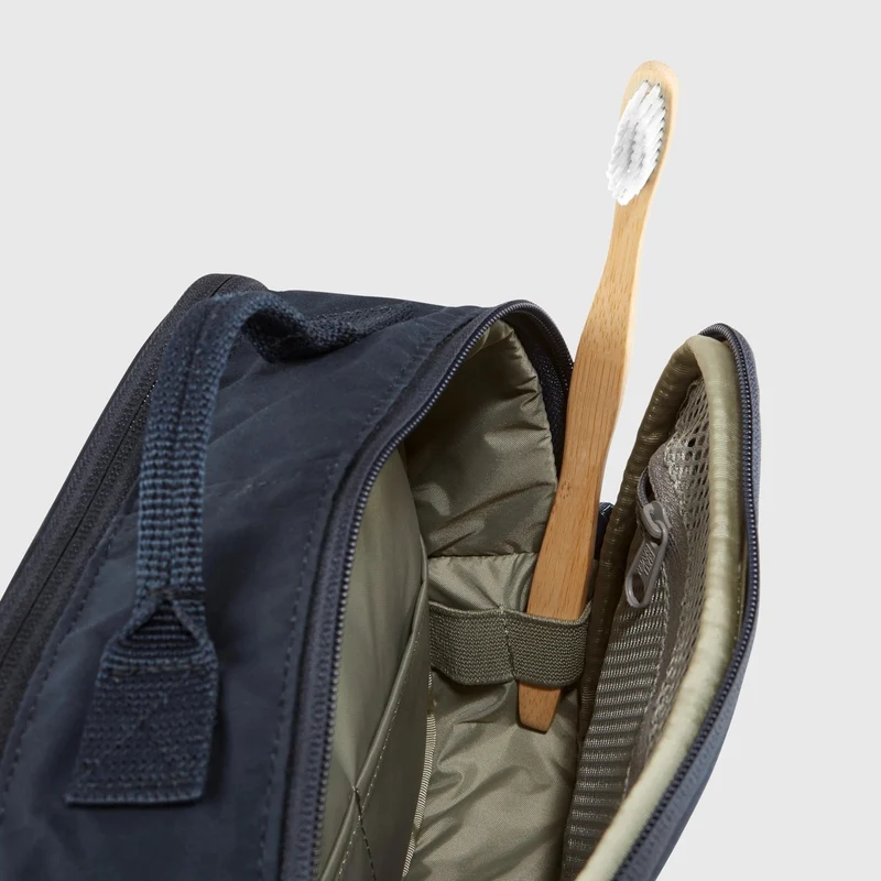 Fjällräven Kånken Toiletry Bag - Kulturbeutel 24 cm (navy)