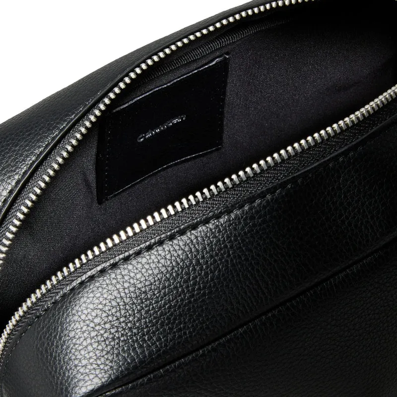 Calvin Klein Cargo - Kulturbeutel (black)