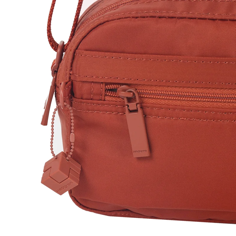 Hedgren Inner City Maia - Umhängetasche 19 cm RFID (terracotta)