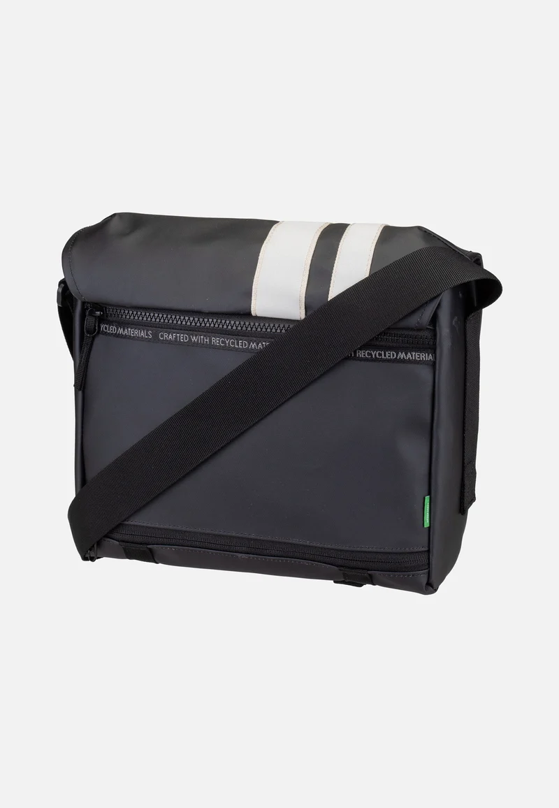 Vanuatu Black - Crossbody Bag