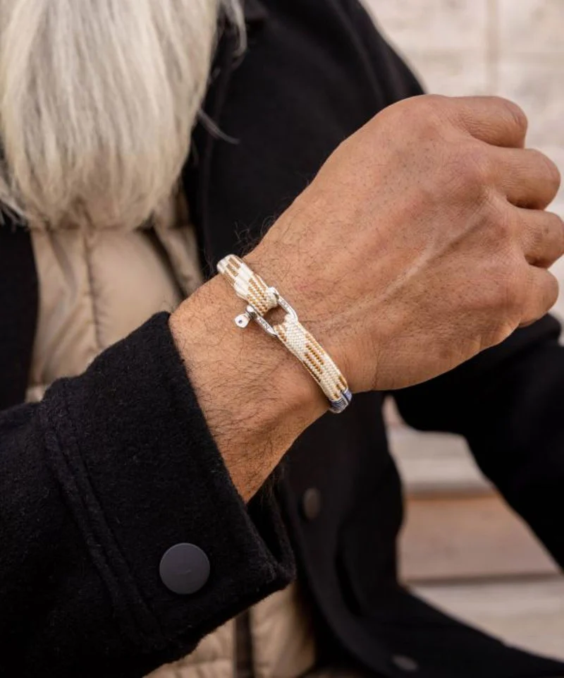 Pig & Hen Armband Vicious Vik Offwhite/Brown Beige